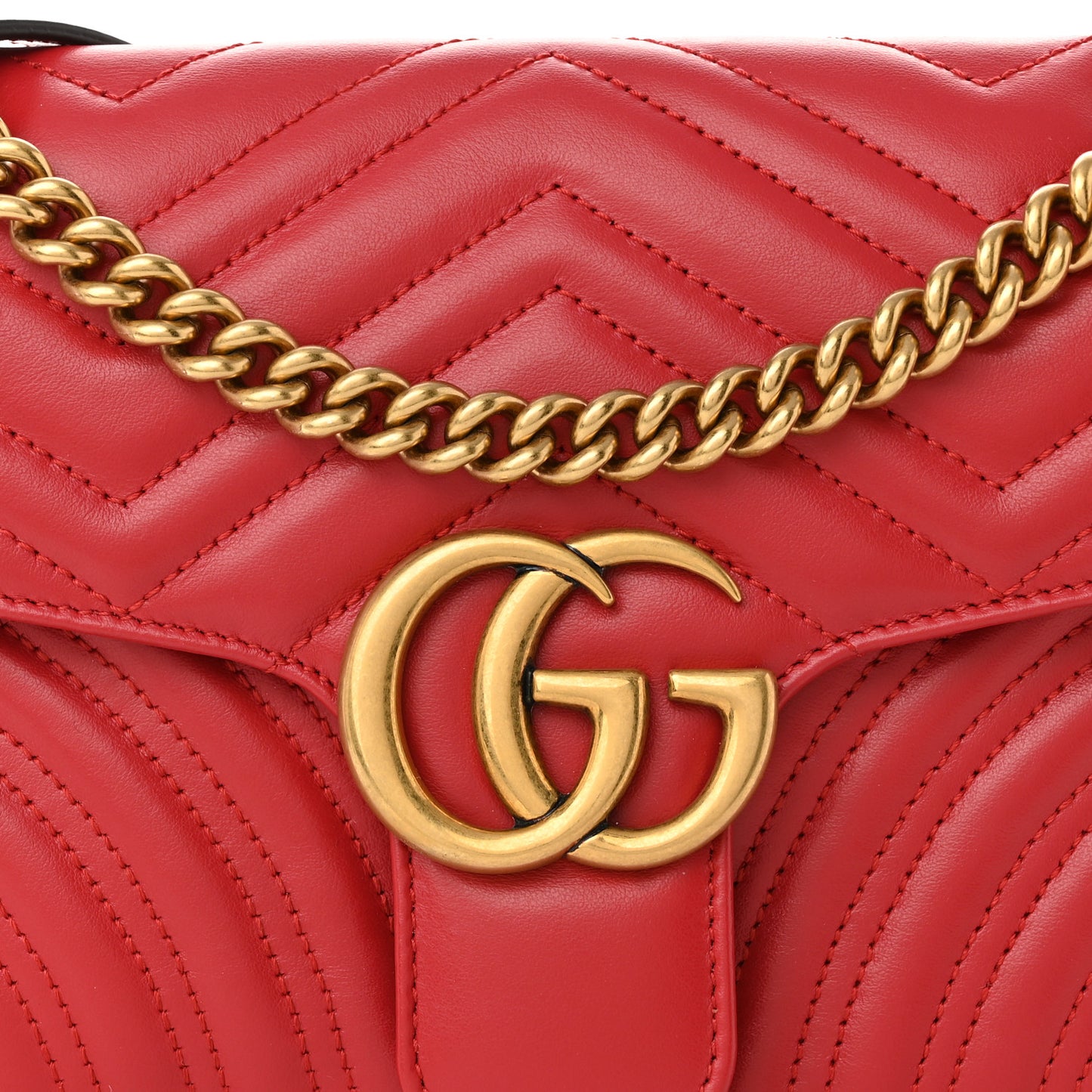 Calfskin Matelasse Small GG Marmont Shoulder Bag Hibiscus Red