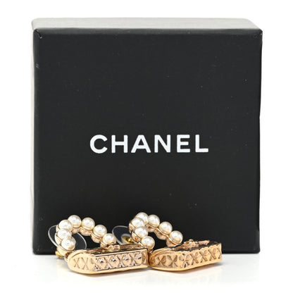 Chanel Pearl Quilted CC Flap Bag Earrings Gold 5 of 5