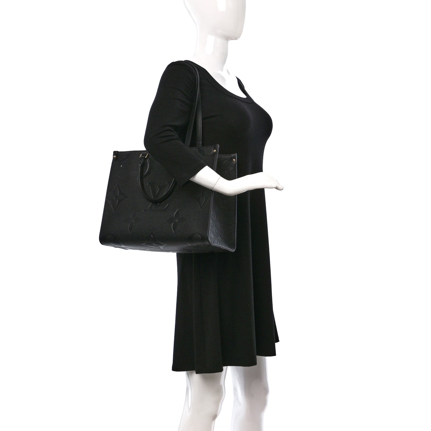 Empreinte Monogram Giant Onthego MM Black