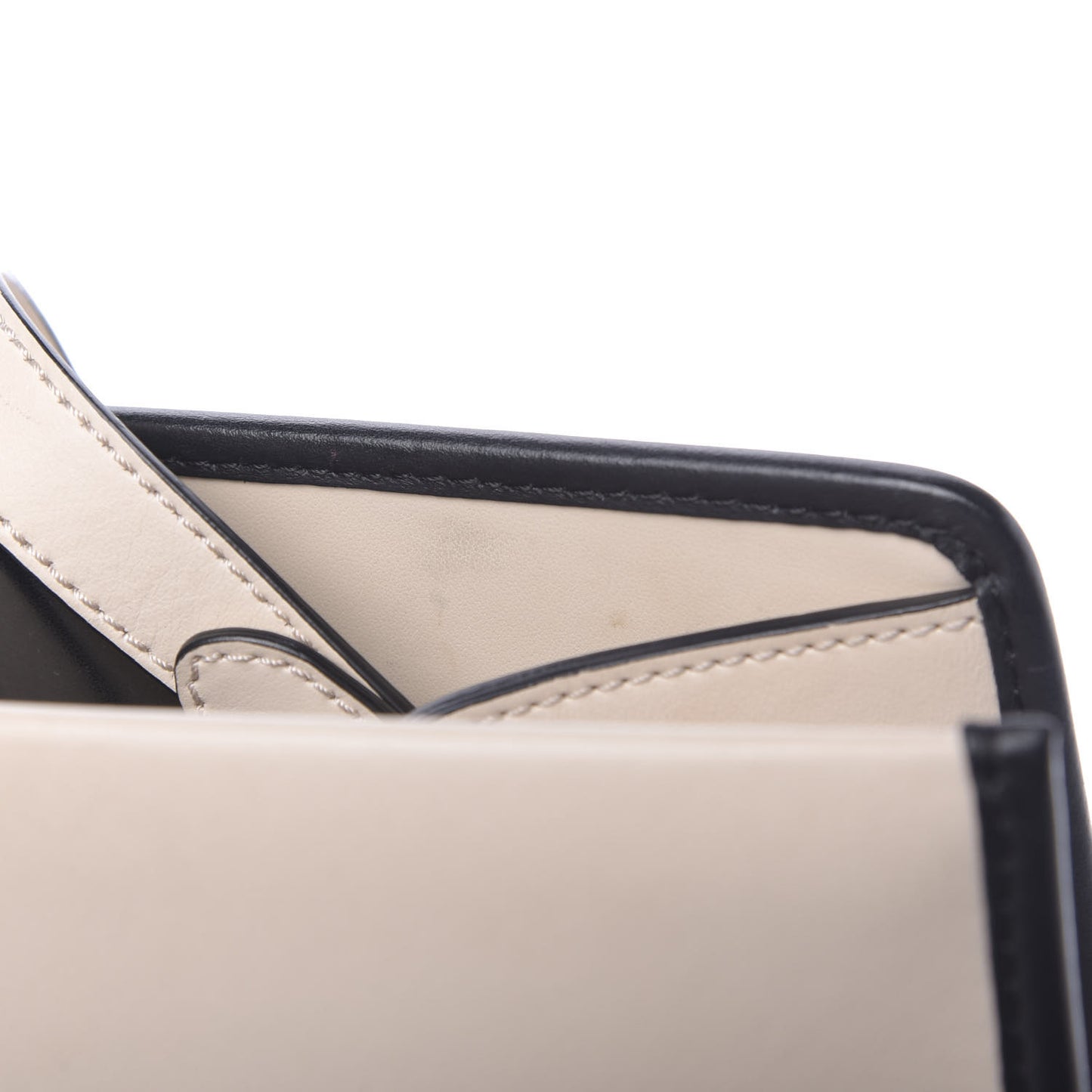 Vitello Century Opaco F is Fendi Bi-Color Regular Runaway Satchel Camelia Black
