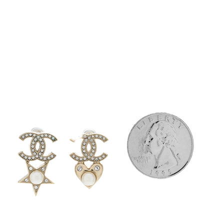 Chanel Crystal Pearl Charming Winter CC Star Heart Earrings Gold 2 of 7