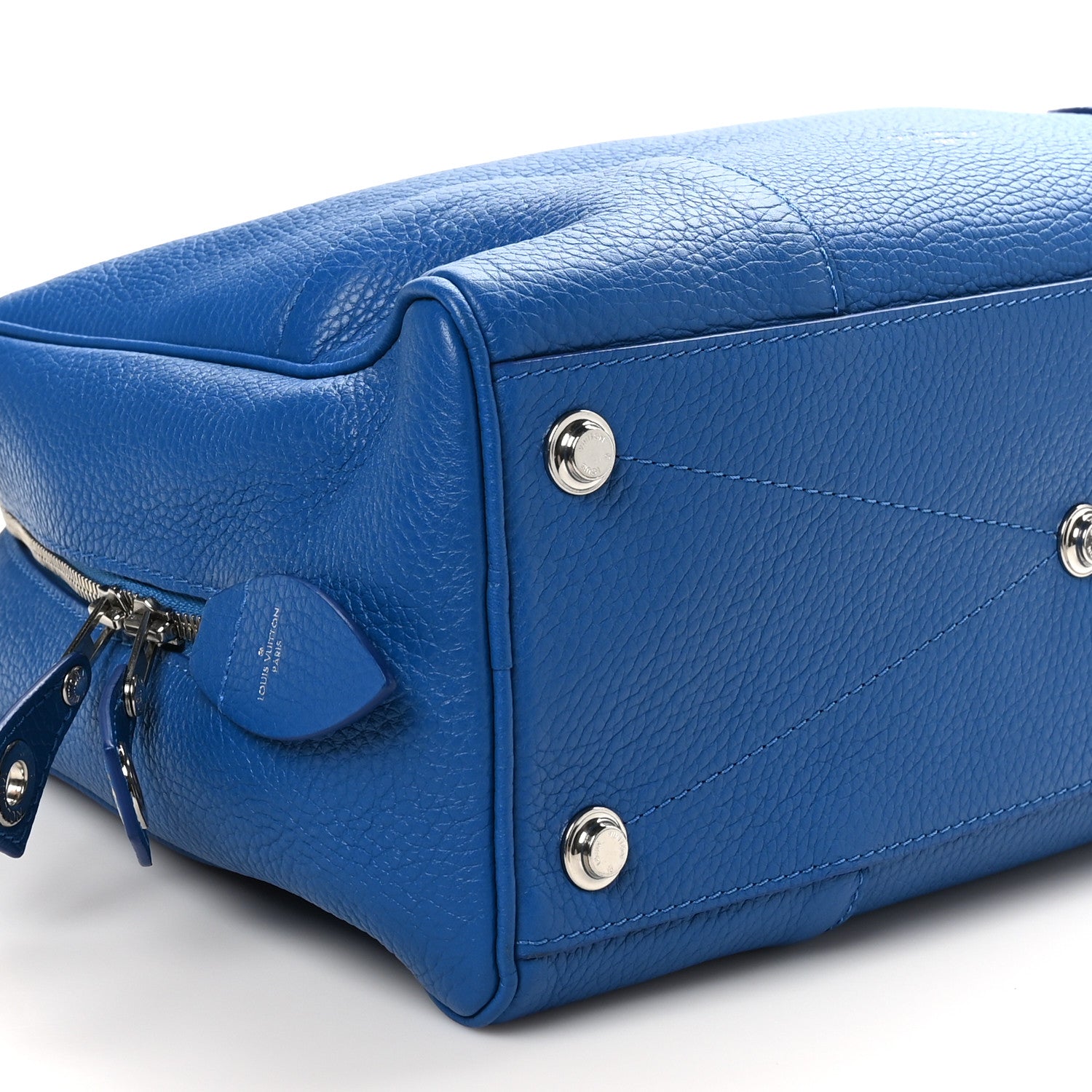 Louis Vuitton Taurillon Dora Ultra Soft MM Blue Royal 9 of 10