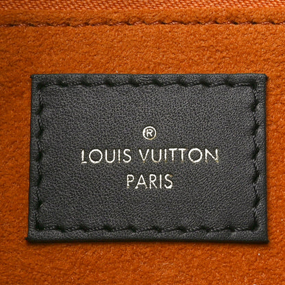 Louis Vuitton Empreinte Monogram Giant Onthego MM Black 7 of 10