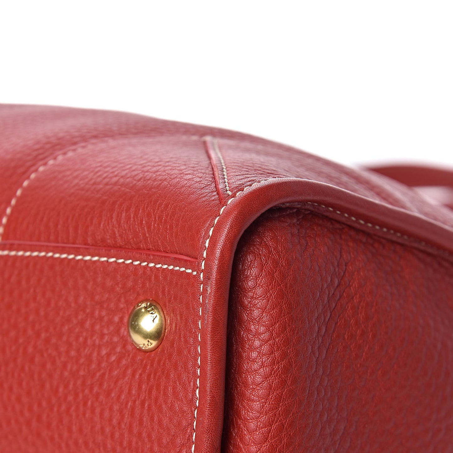 Vitello Daino Satchel Fuoco