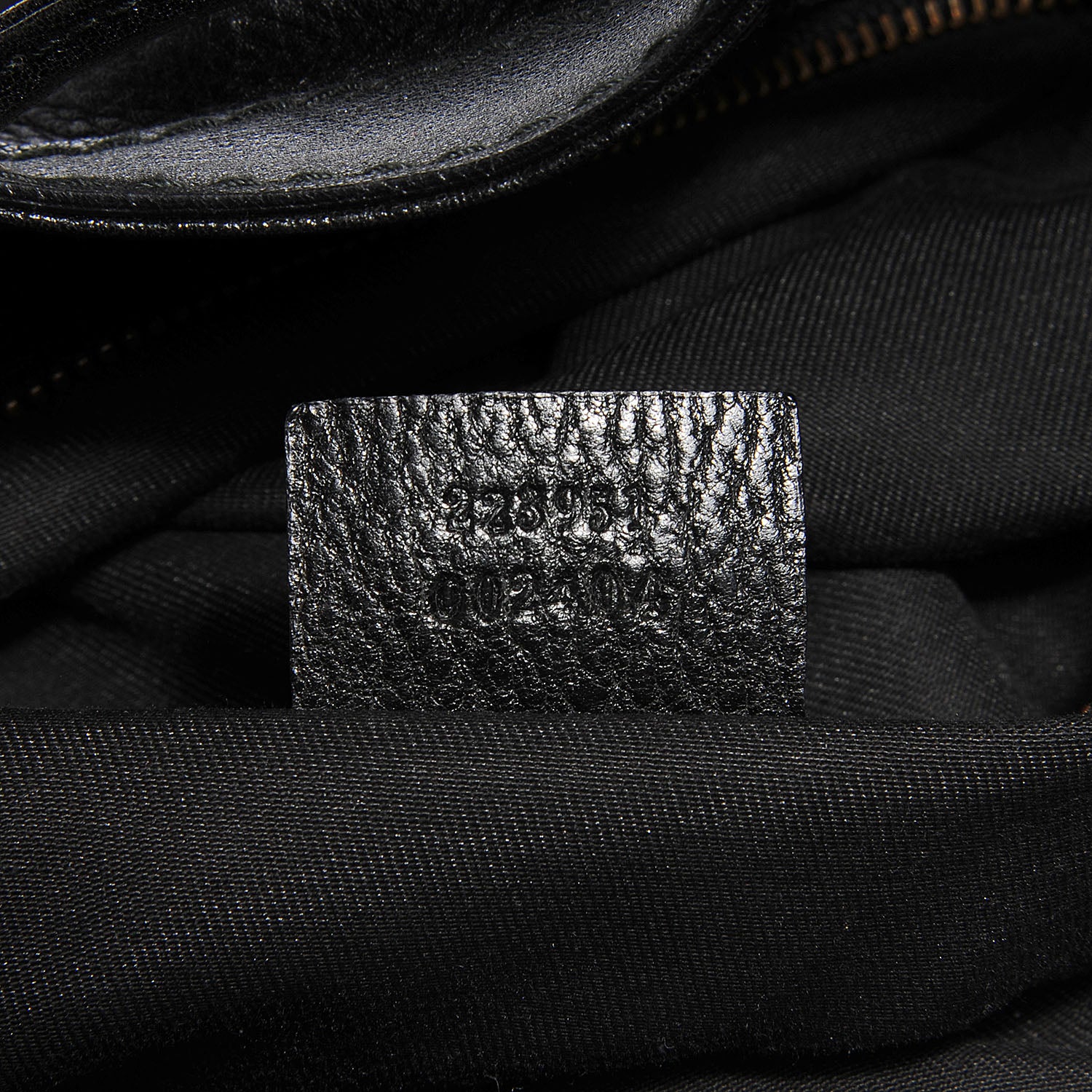 Gucci Pebbled Calfskin Medium Interlocking Icon Shoulder Bag Black 7 of 7