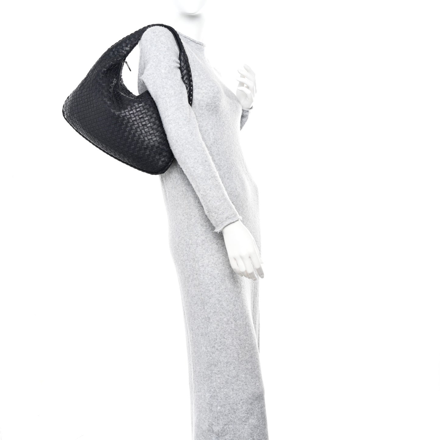 Nappa Intrecciato Medium Veneta Hobo Navy