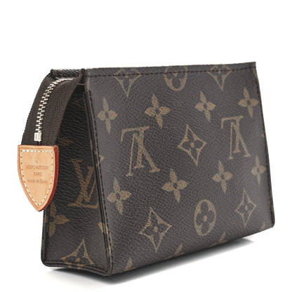 Louis Vuitton Monogram Toiletry Pouch 15 3 of 12