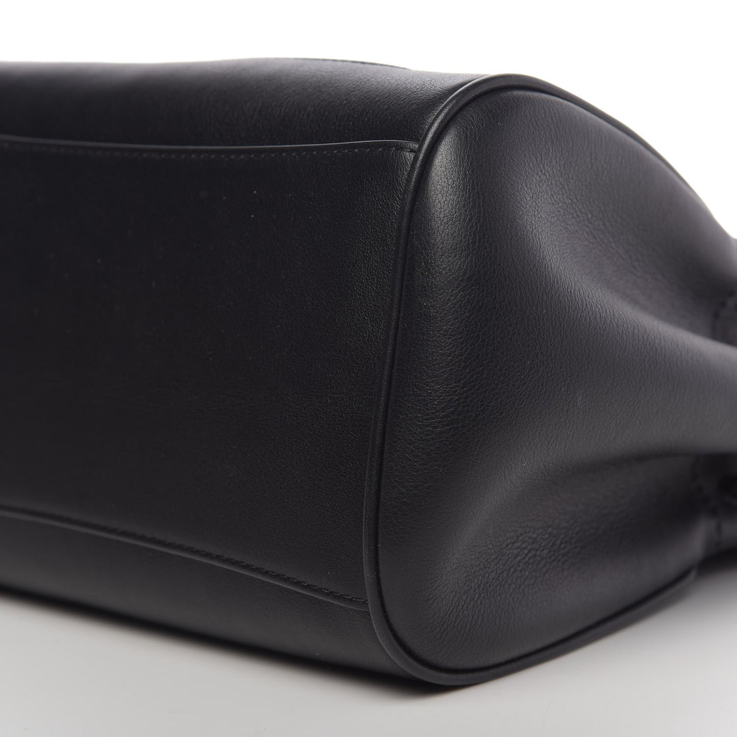 Grained Calfskin Small Belted Bayswater Tote Black