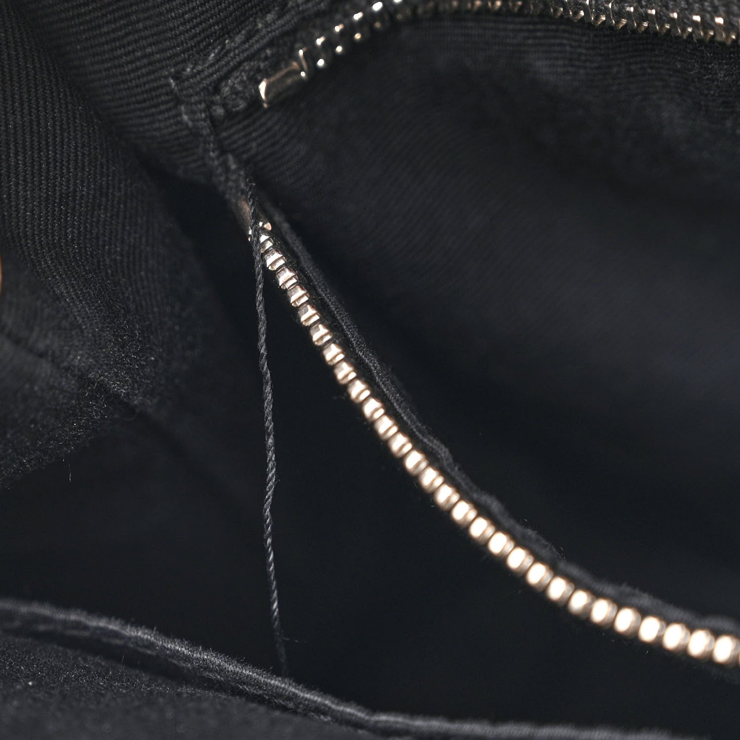 Saint Laurent Calfskin Y Quilted Monogram Small Loulou Backpack Cream Souffle 7 of 18