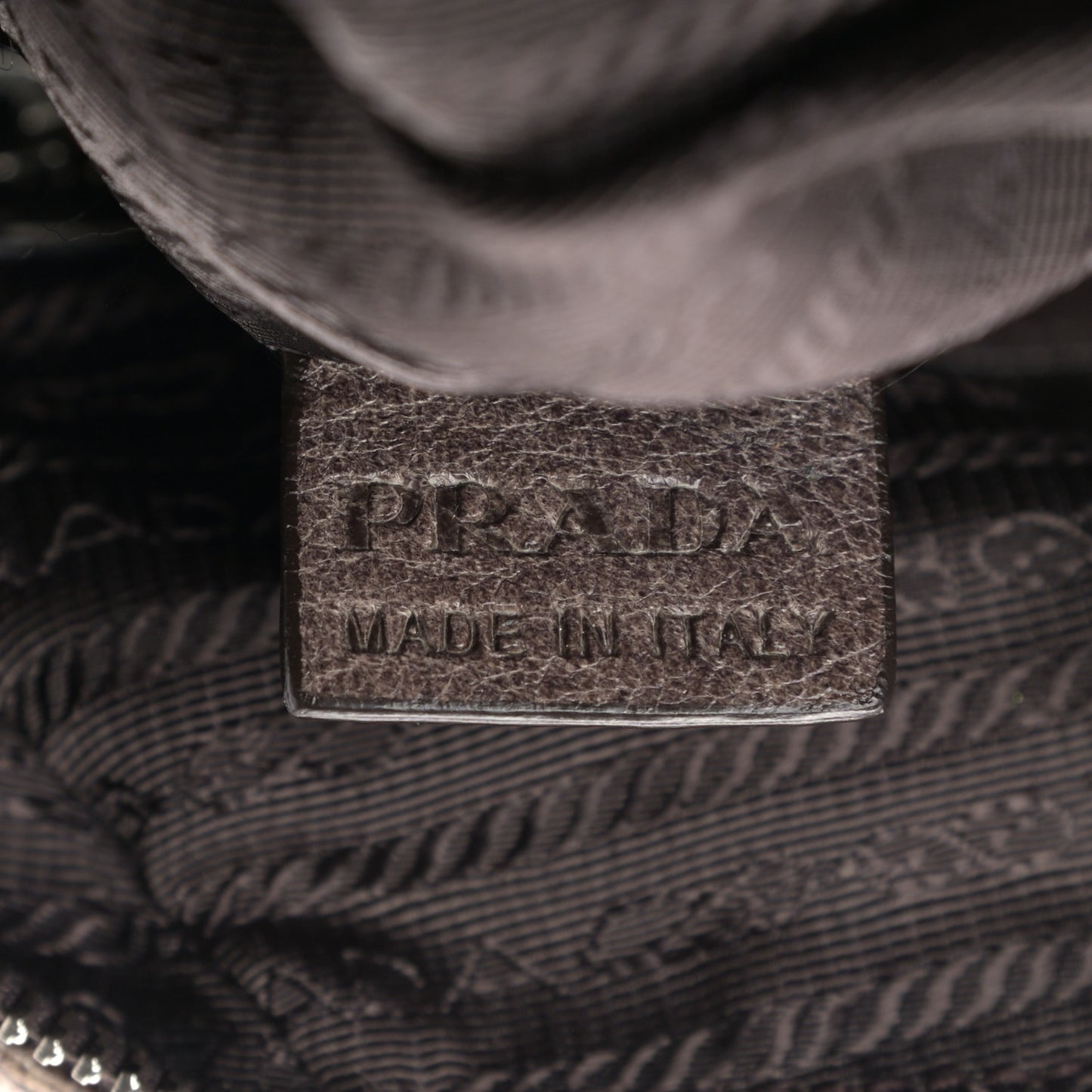 Cervo Antik Tote Fumo