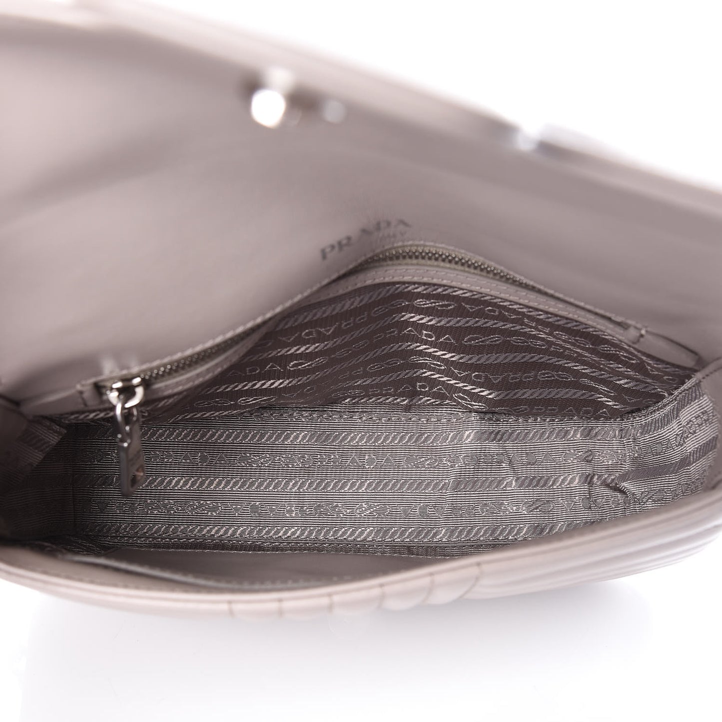 Soft Calfskin Impunture Diagramme Medium Chain Flap Shoulder Bag Pomice