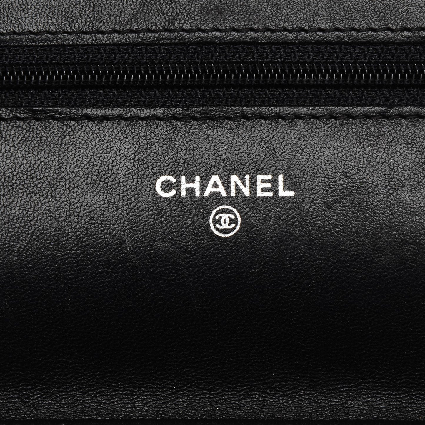 Lambskin Quilted Wallet On Chain WOC Black