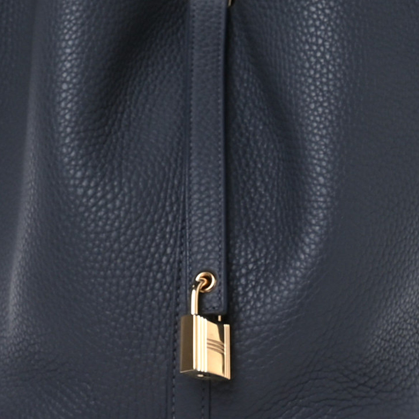 Hermes Taurillon Clemence Picotin Lock 22 MM Gris Misty 8 of 11