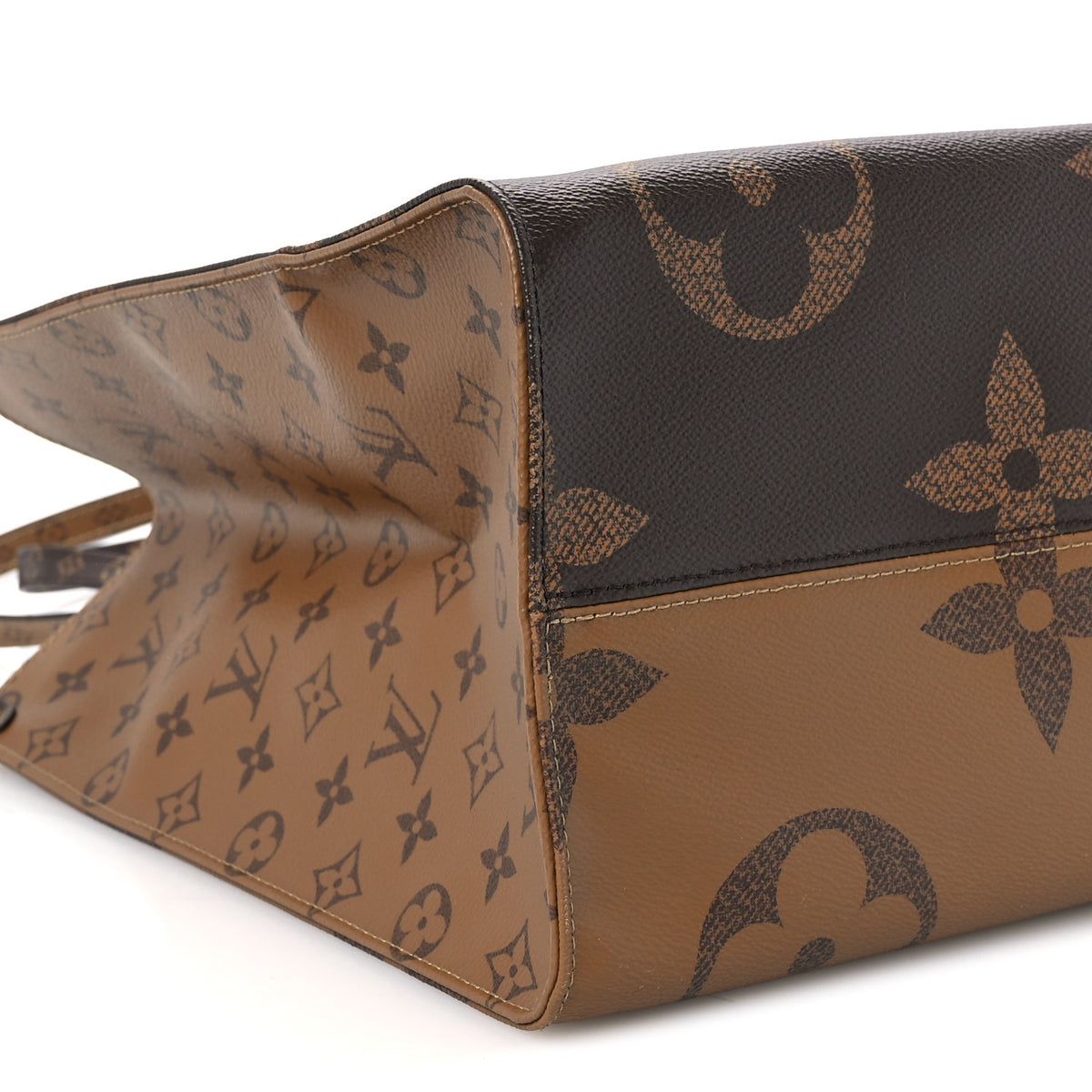 Louis Vuitton Reverse Monogram Giant Onthego GM 9 of 10
