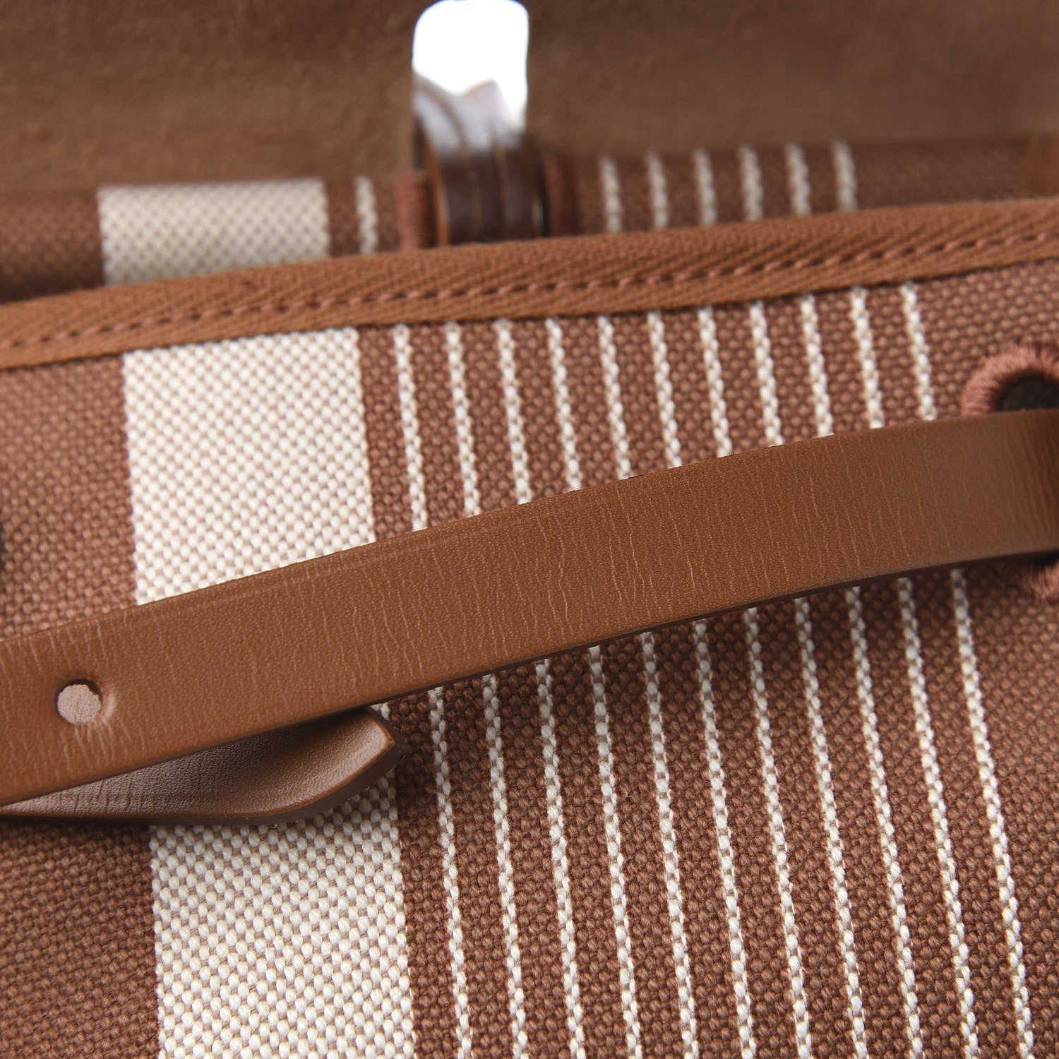 Hermes Vache Hunter Toile H Vibration Herbag Zip Retourne 31 PM Fauve Ecru Beige 11 of 12