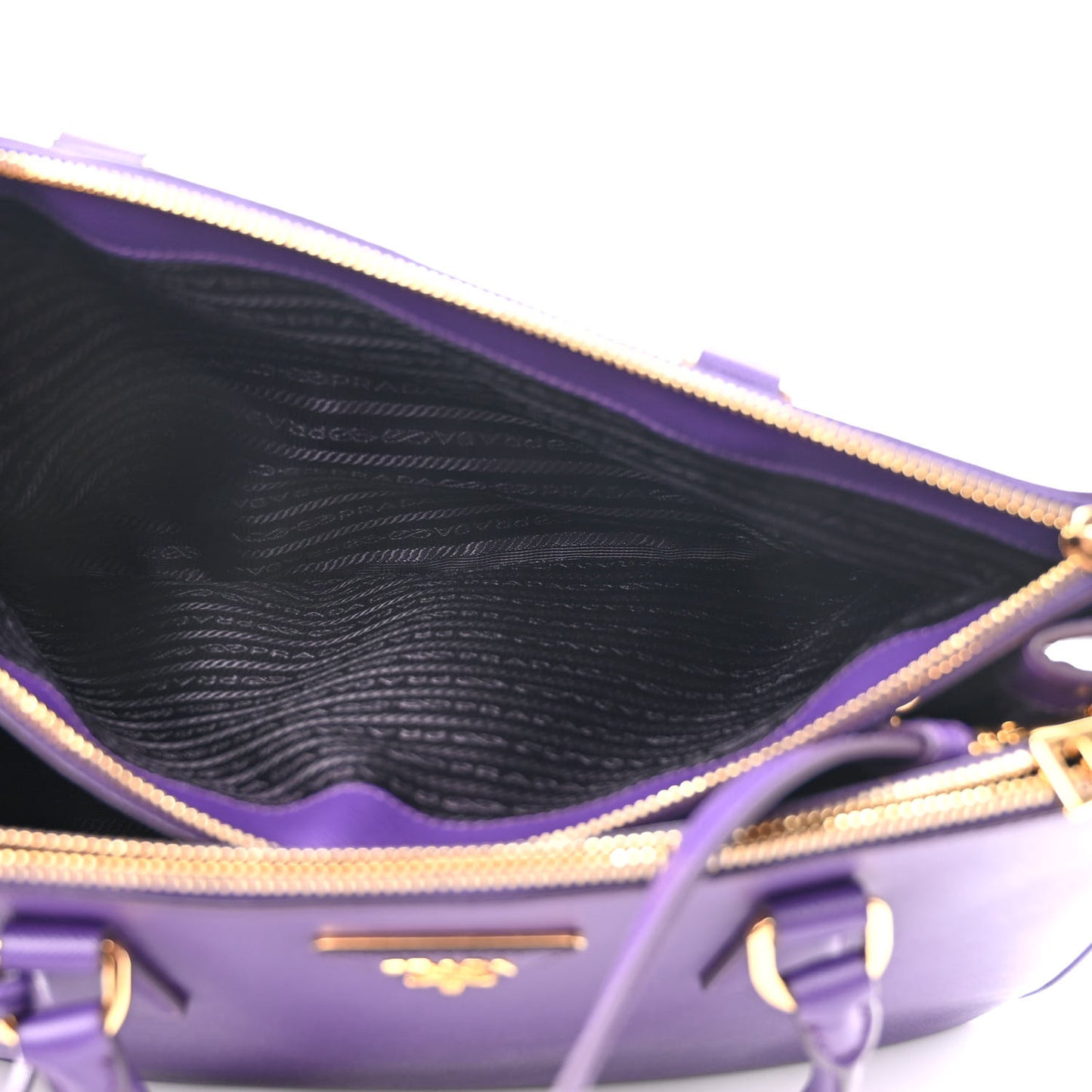 Saffiano Medium Galleria Double Zip Tote Viola