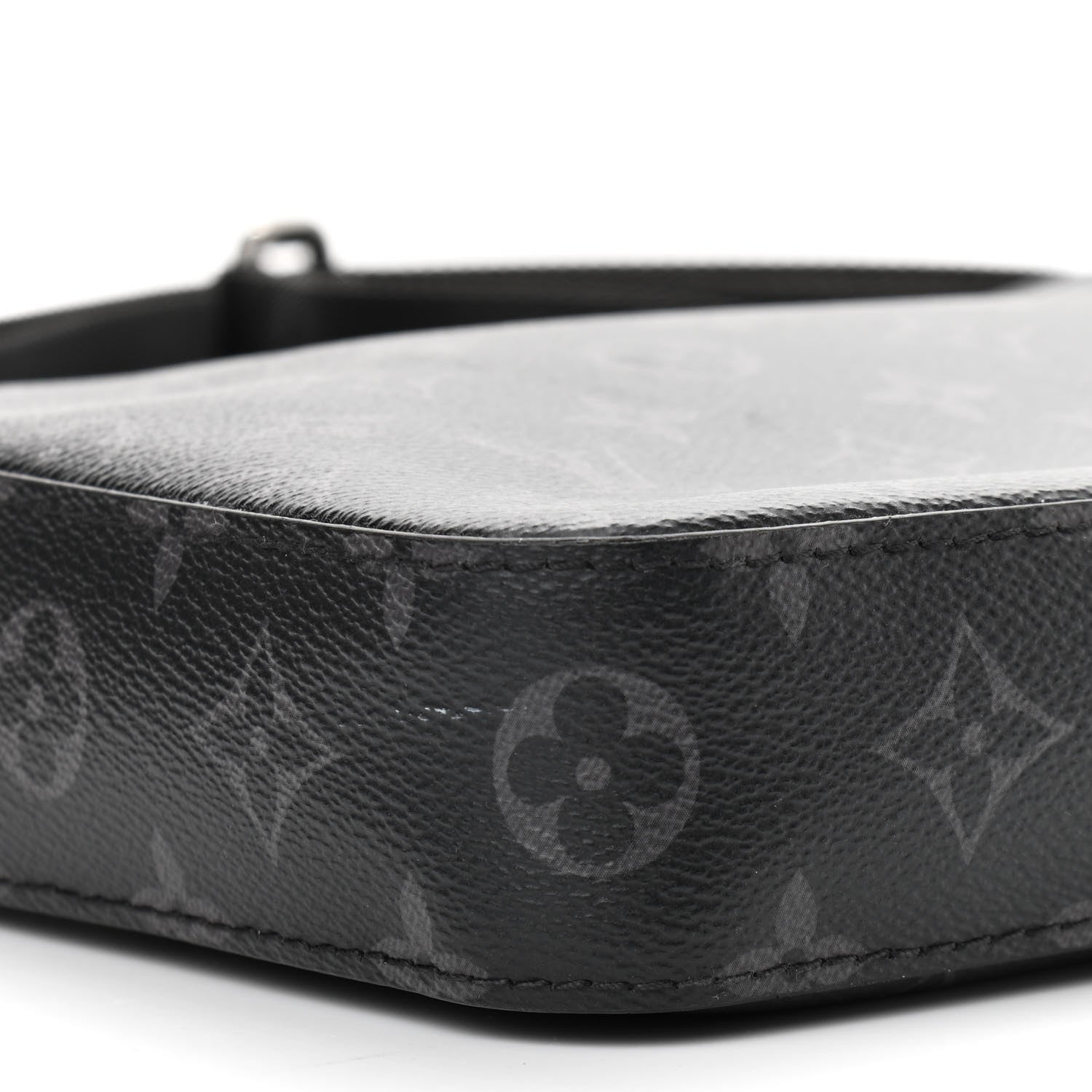 Louis Vuitton Reverse Monogram Eclipse Trio Messenger 10 of 14