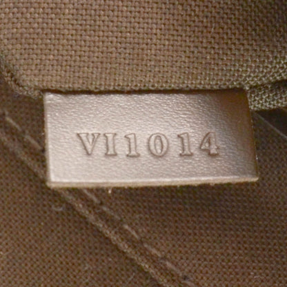 Louis Vuitton Taiga Saratov GM Grizzli 6 of 8
