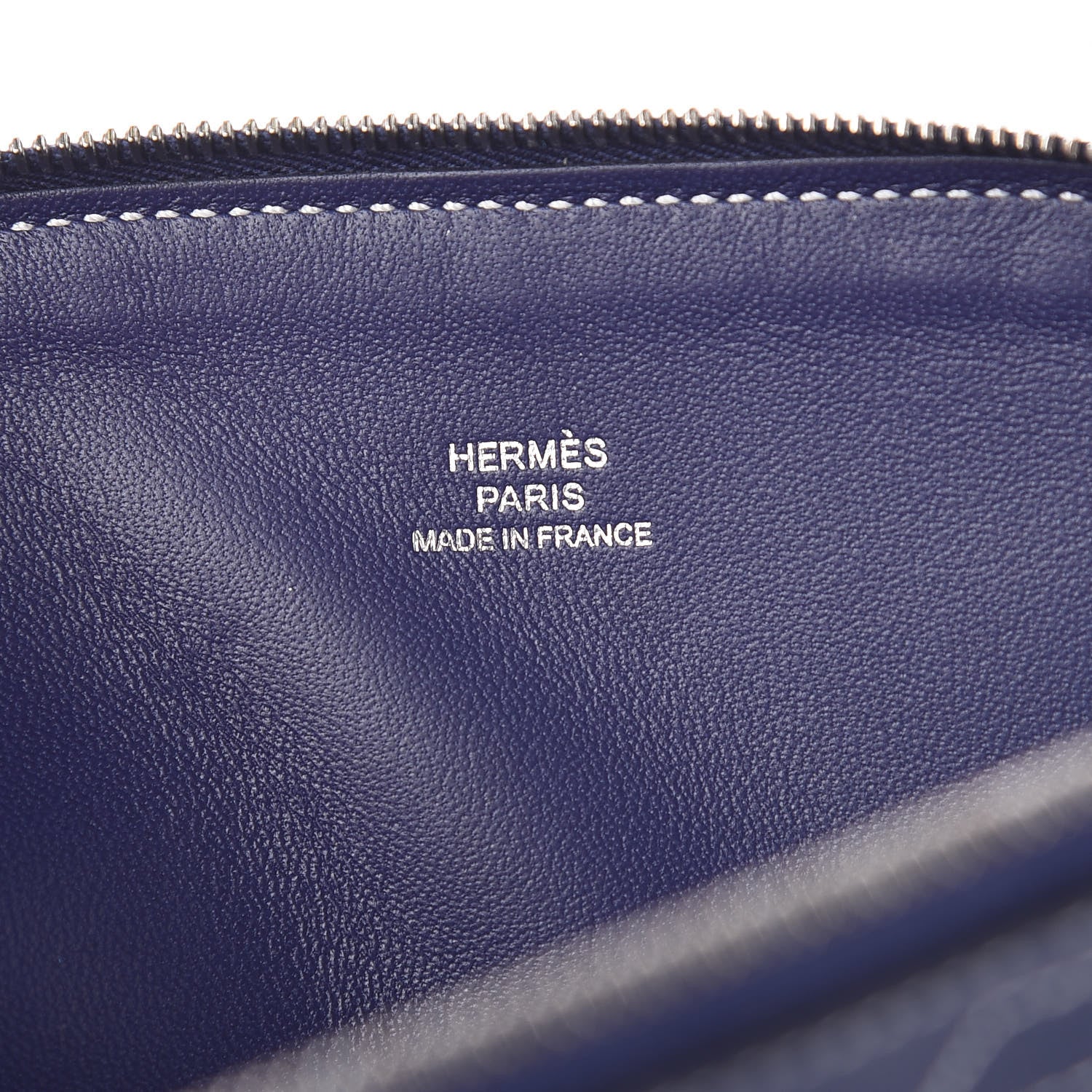 Hermes Chevre Mysore In-The-Loop-To-Go Pochette Bleu Encre 6 of 8