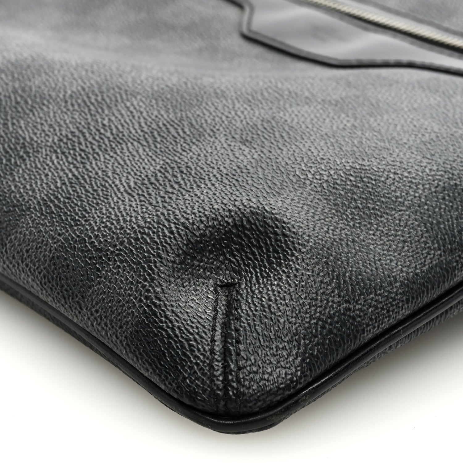 Louis Vuitton Damier Graphite Thomas 8 of 9