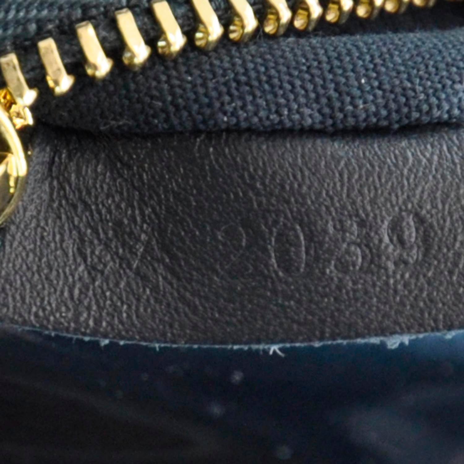 Louis Vuitton Patent Sobe Clutch Blue Nuit 6 of 7