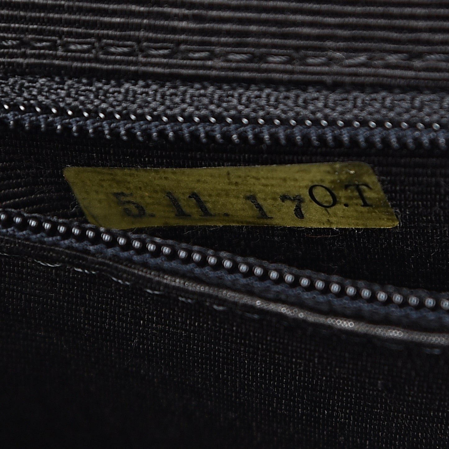 Velvet Vertical Horizontal Quilt Single Flap Black