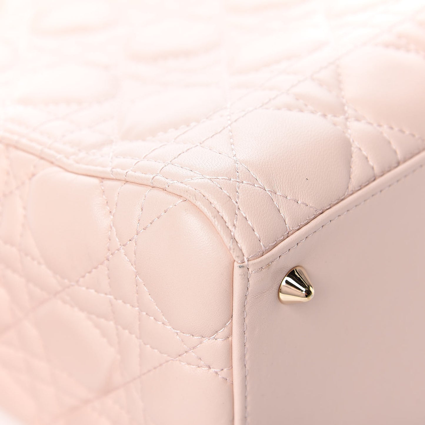 Lambskin Cannage Medium Lady Dior Light Pink