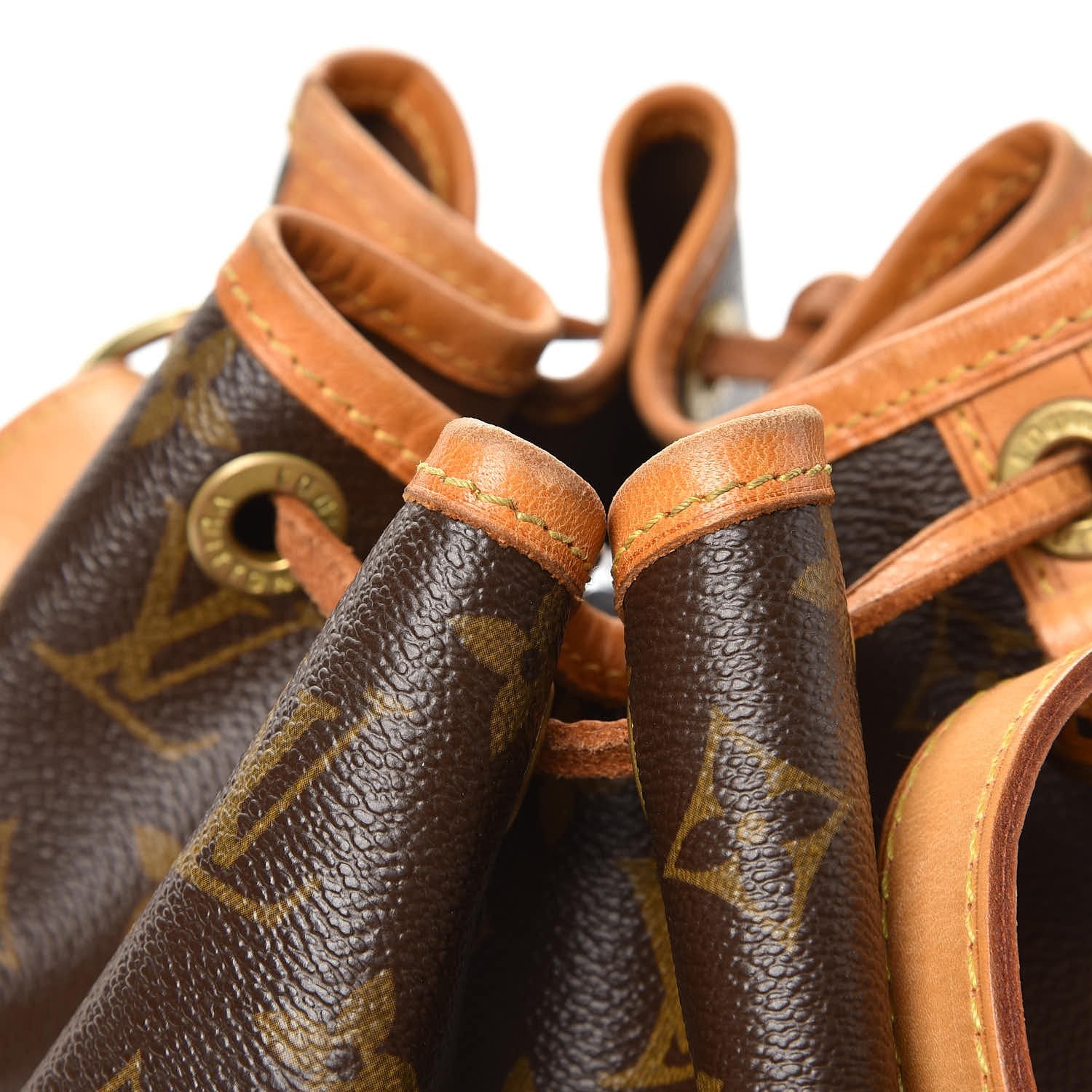 Louis Vuitton Monogram Petit Noe 10 of 13
