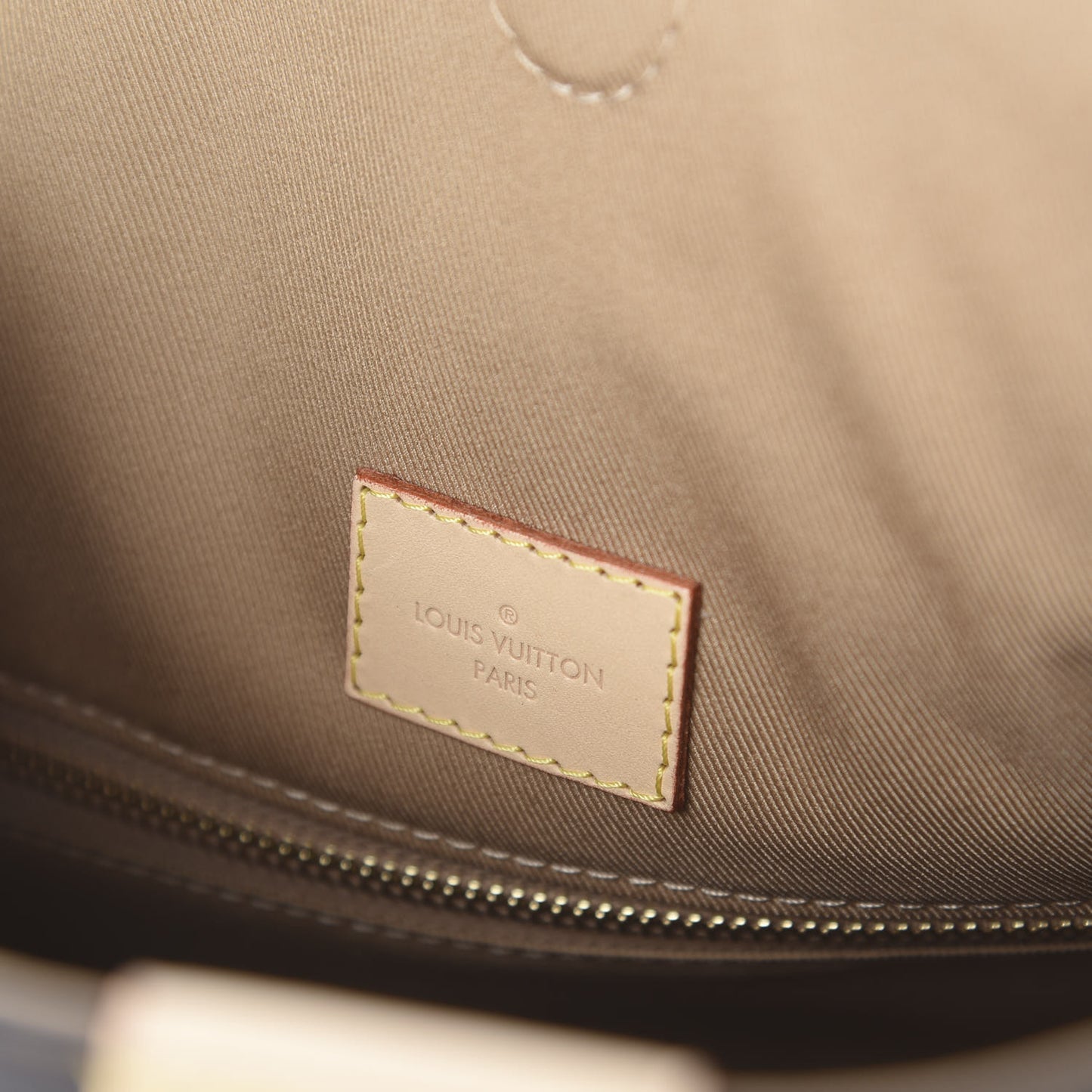 Monogram Graceful PM