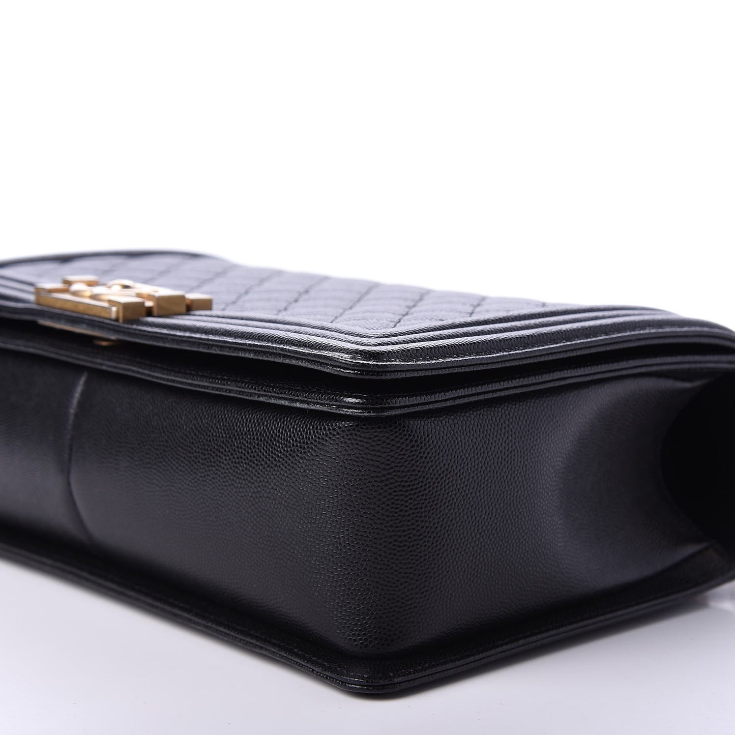 Caviar Quilted New Medium Boy Flap Black