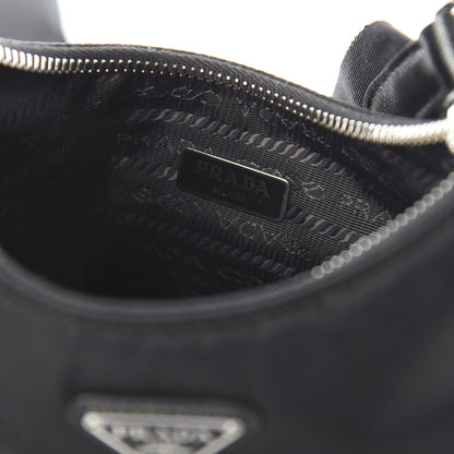 Prada Nylon Re-Edition 2005 Shoulder Bag Black 5 of 7