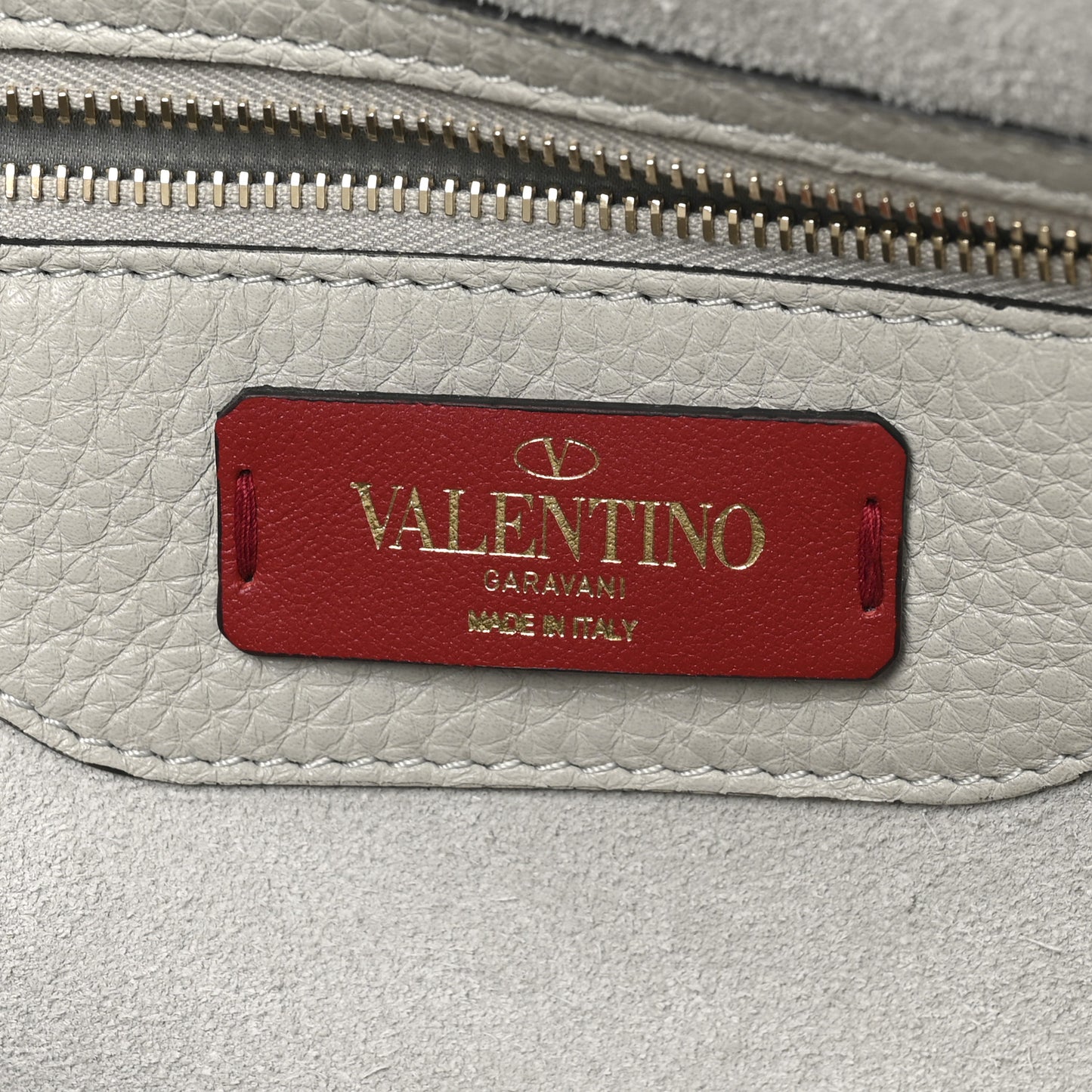 Grained Calfskin Rockstud Shoulder Tote Perla