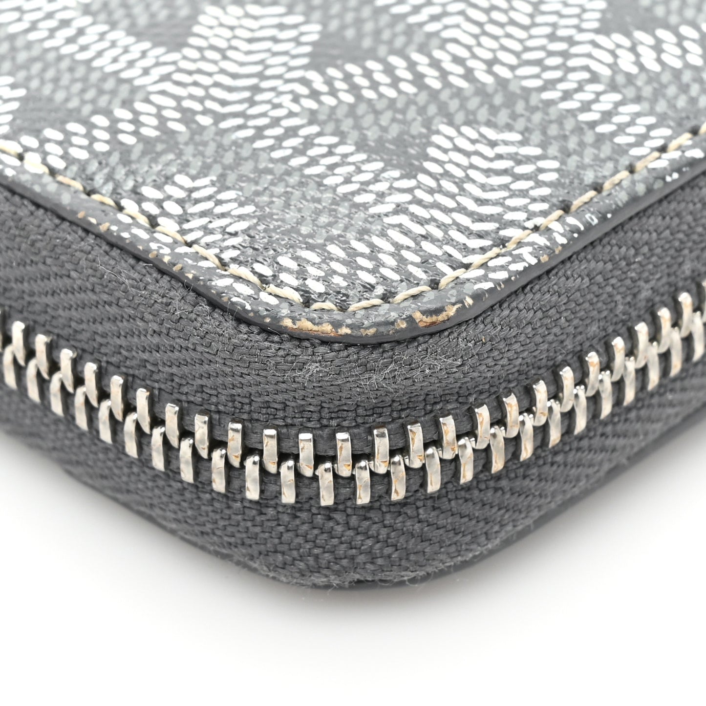 Goyardine Matignon Zip Around GM Wallet Grey