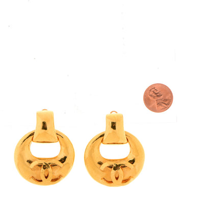 Chanel Hoop CC Clip On Earrings Gold 2 of 4