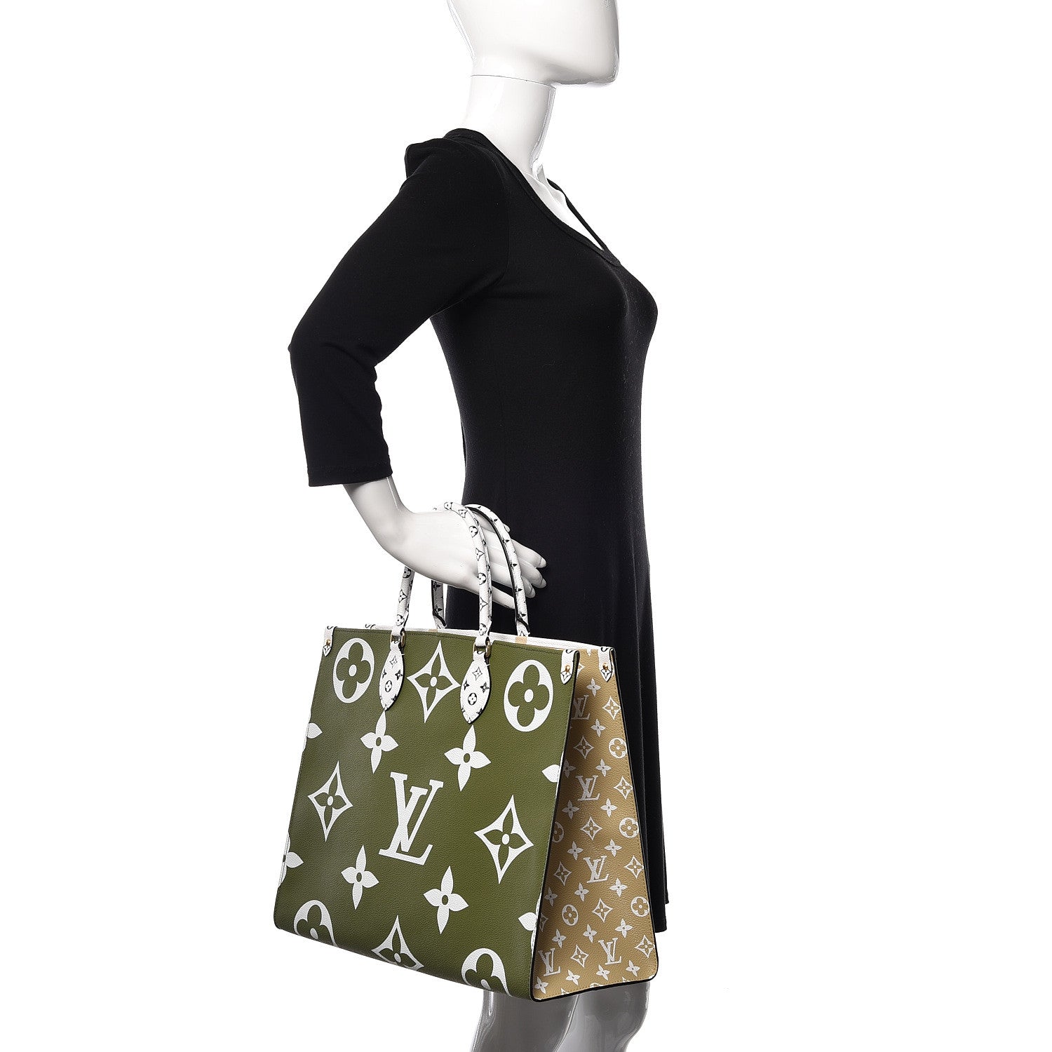 Louis Vuitton Monogram Giant Onthego GM Kaki Beige 3 of 11