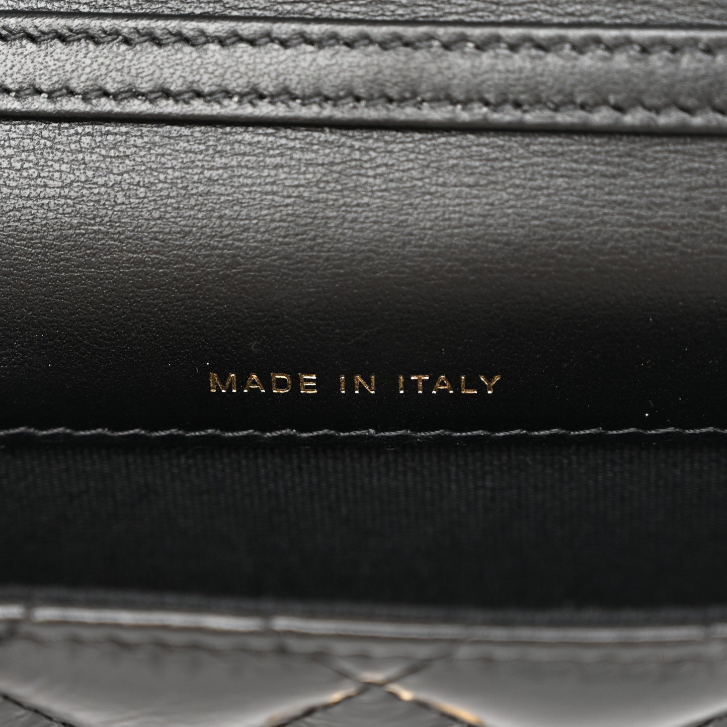 Shiny Lambskin Quilted Clutch With Chain Black