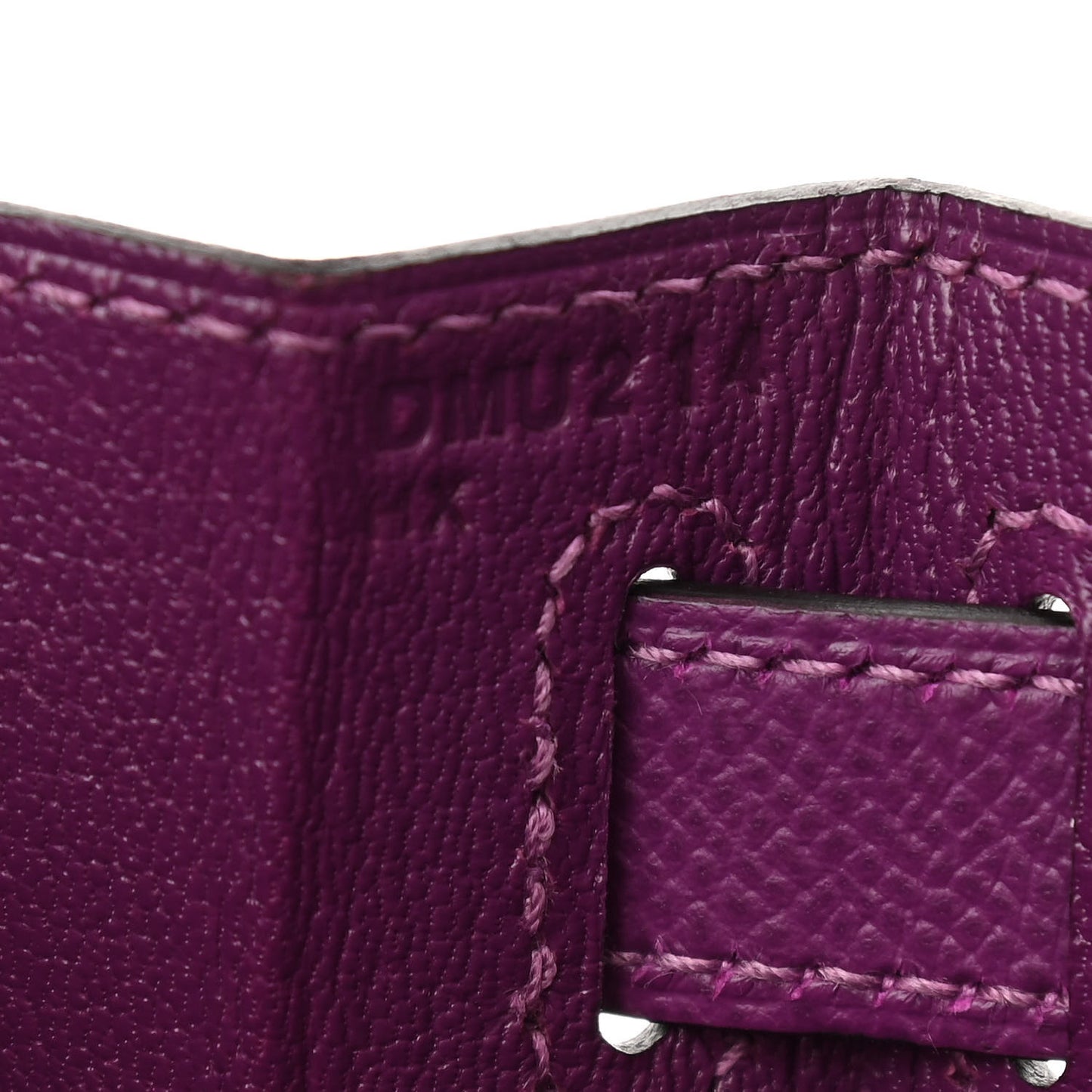 Epsom Kelly Sellier 28 Anemone