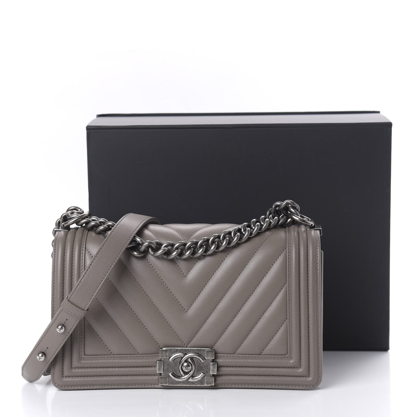 Lambskin Chevron Quilted Medium Boy Flap Grey