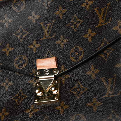 Louis Vuitton Monogram Pochette Metis 12 of 18