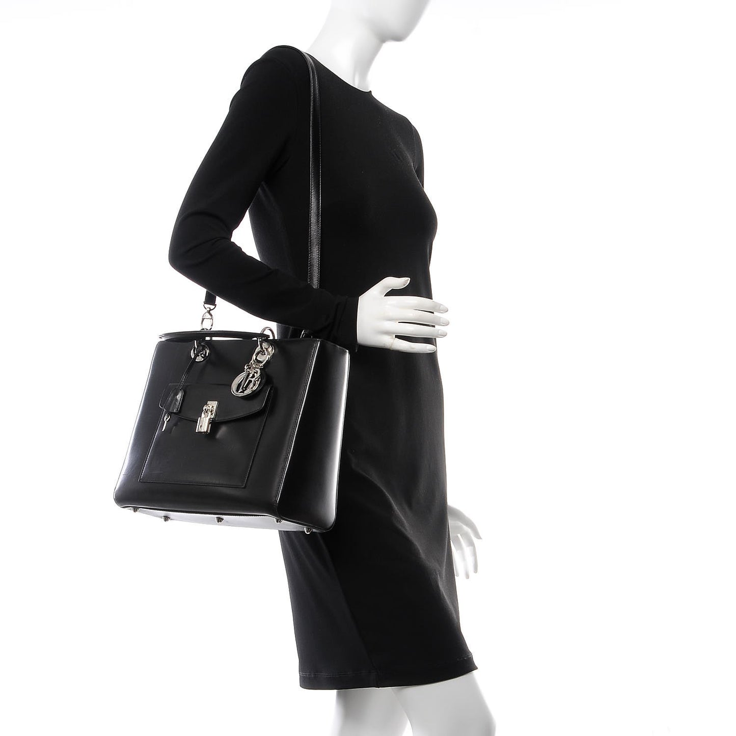 Calfskin Large Lady Dior Pockets Black