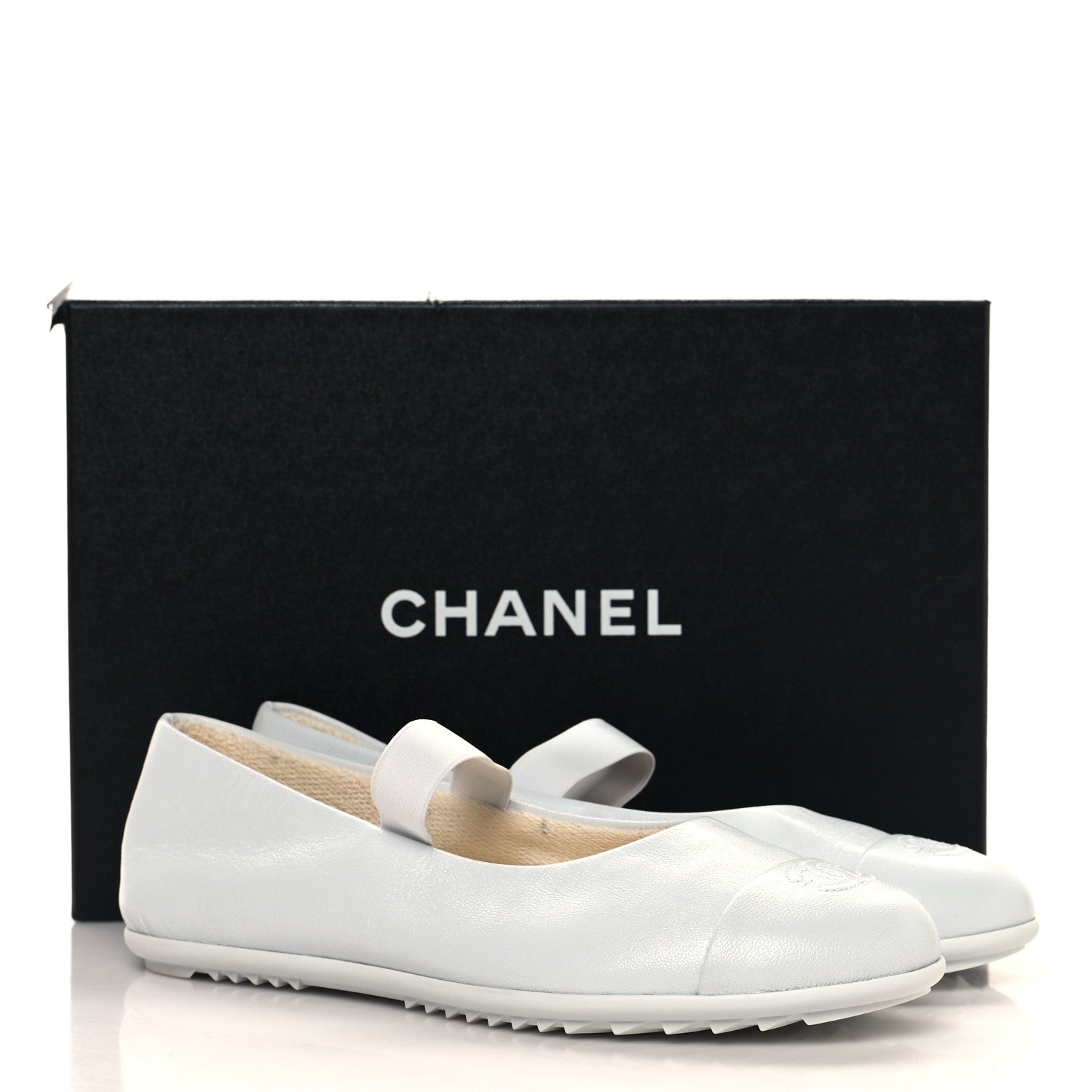 Chanel Lambskin Cap Toe CC Mary Jane Flats 39.5 White 11 of 11