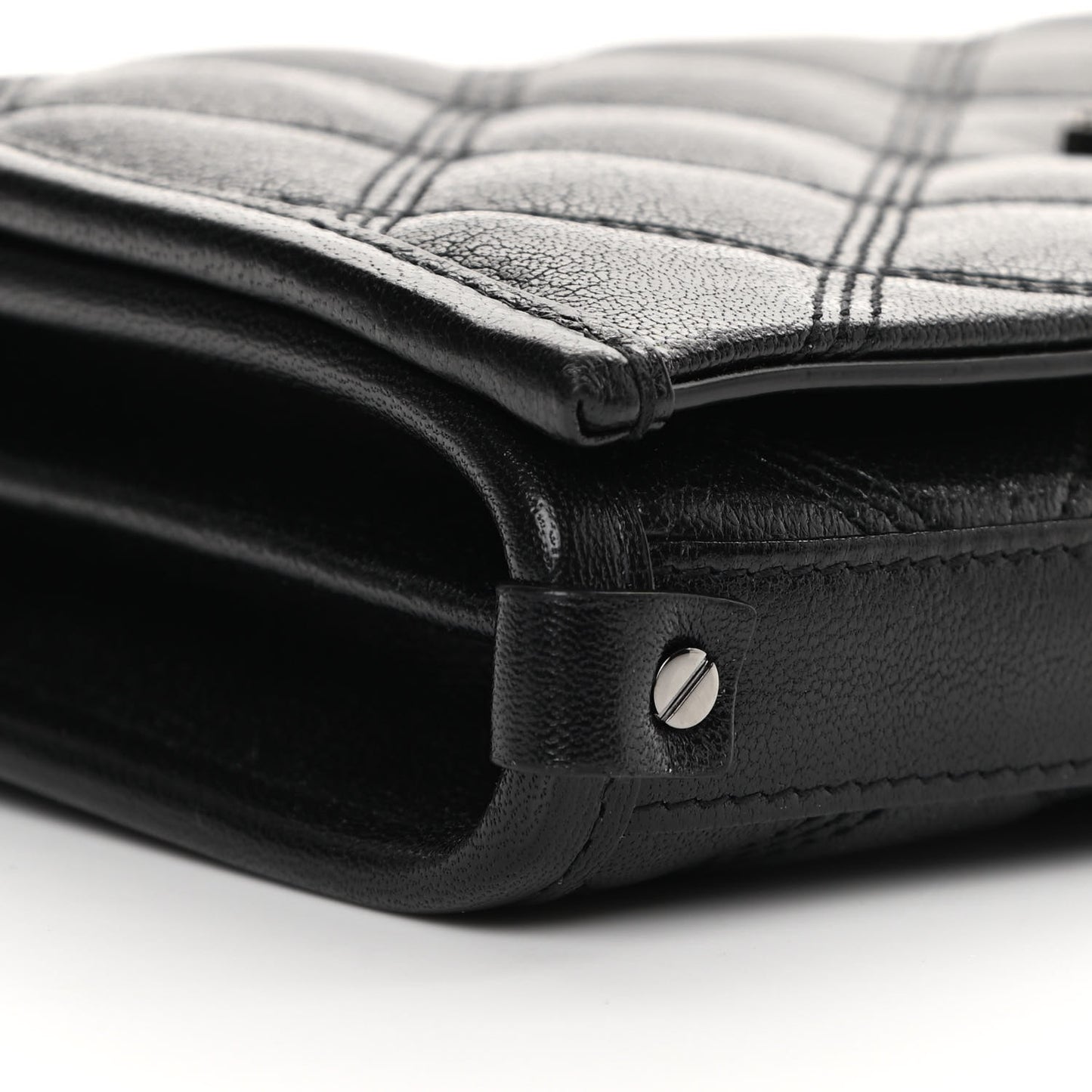 Lambskin Diamond Quilted Becky Chain Wallet Black
