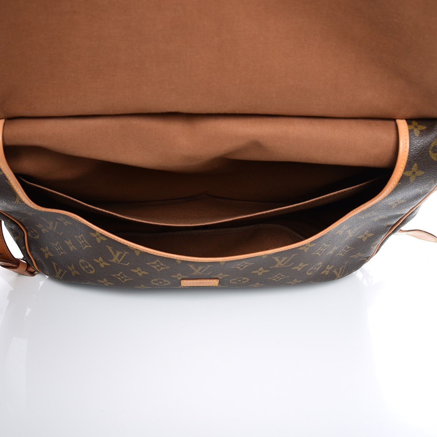 Louis Vuitton Monogram Saumur 43 5 of 7