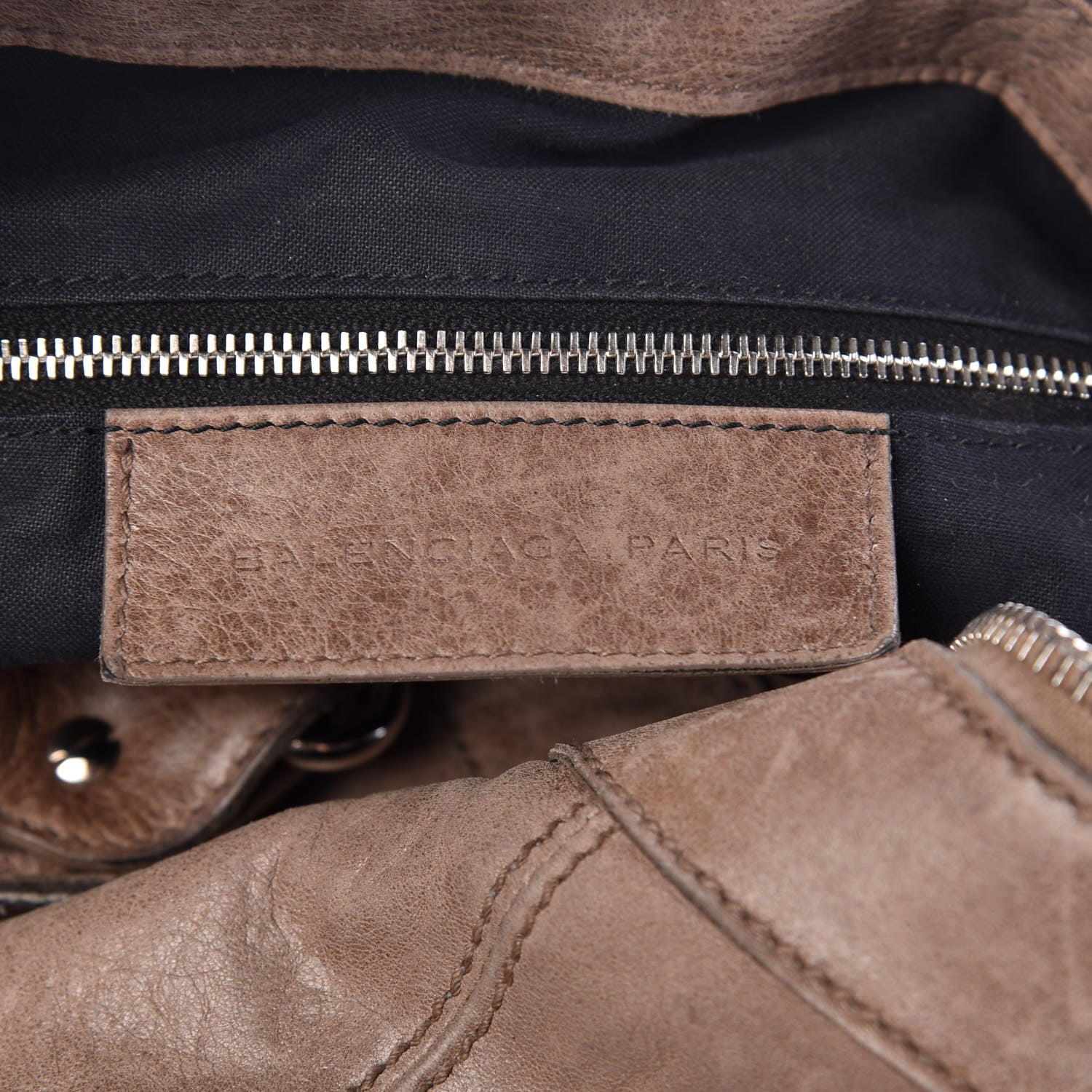 Balenciaga Agneau Giant 21 Silver Hardware Weekender Noix 6 of 15