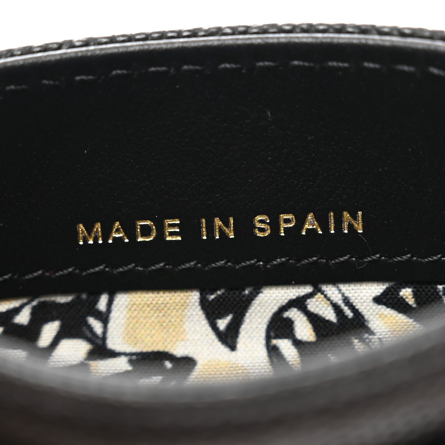 Caviar Quilted Striated Card Holder Black