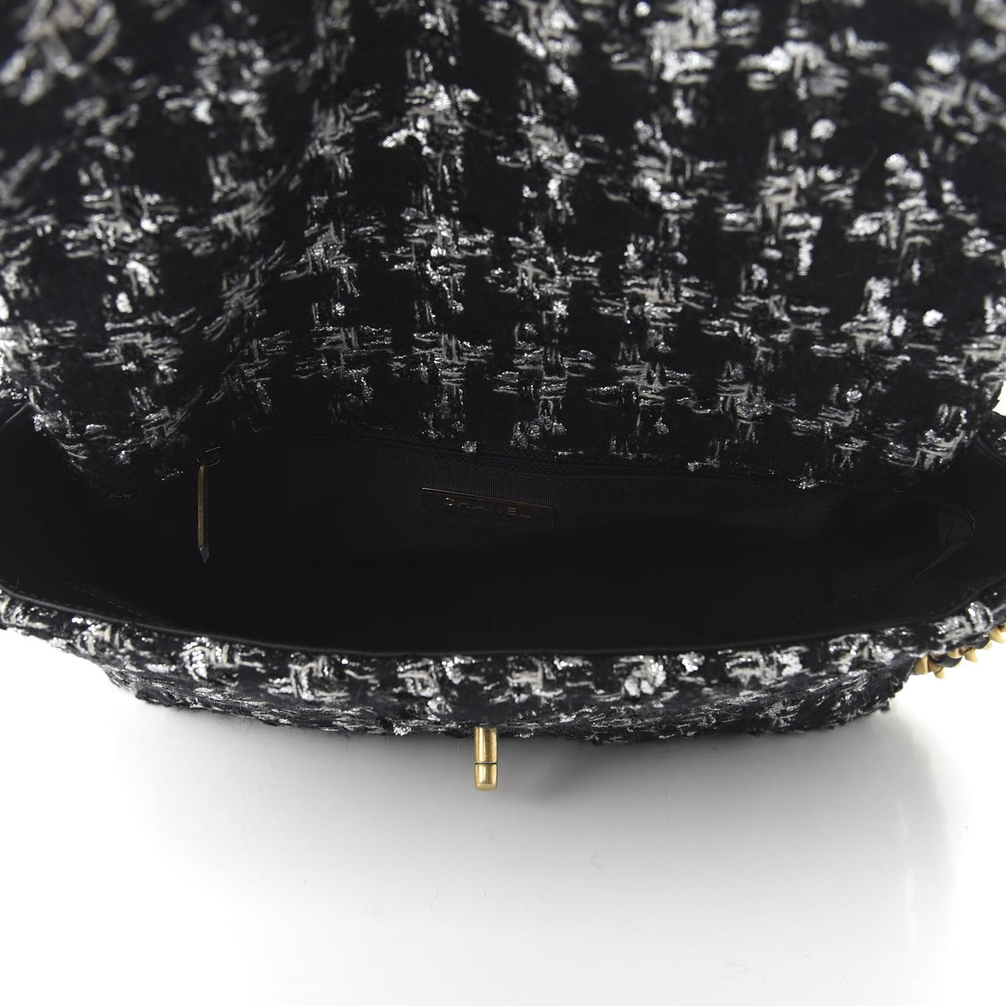 Tweed Quilted Large 19 Flap Black Ecru White