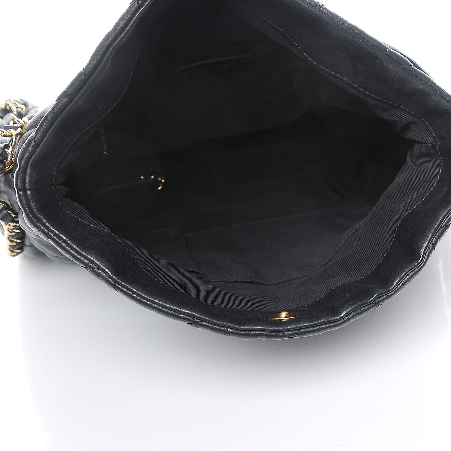 Calfskin Quilted Medium Chain Me Hobo Black