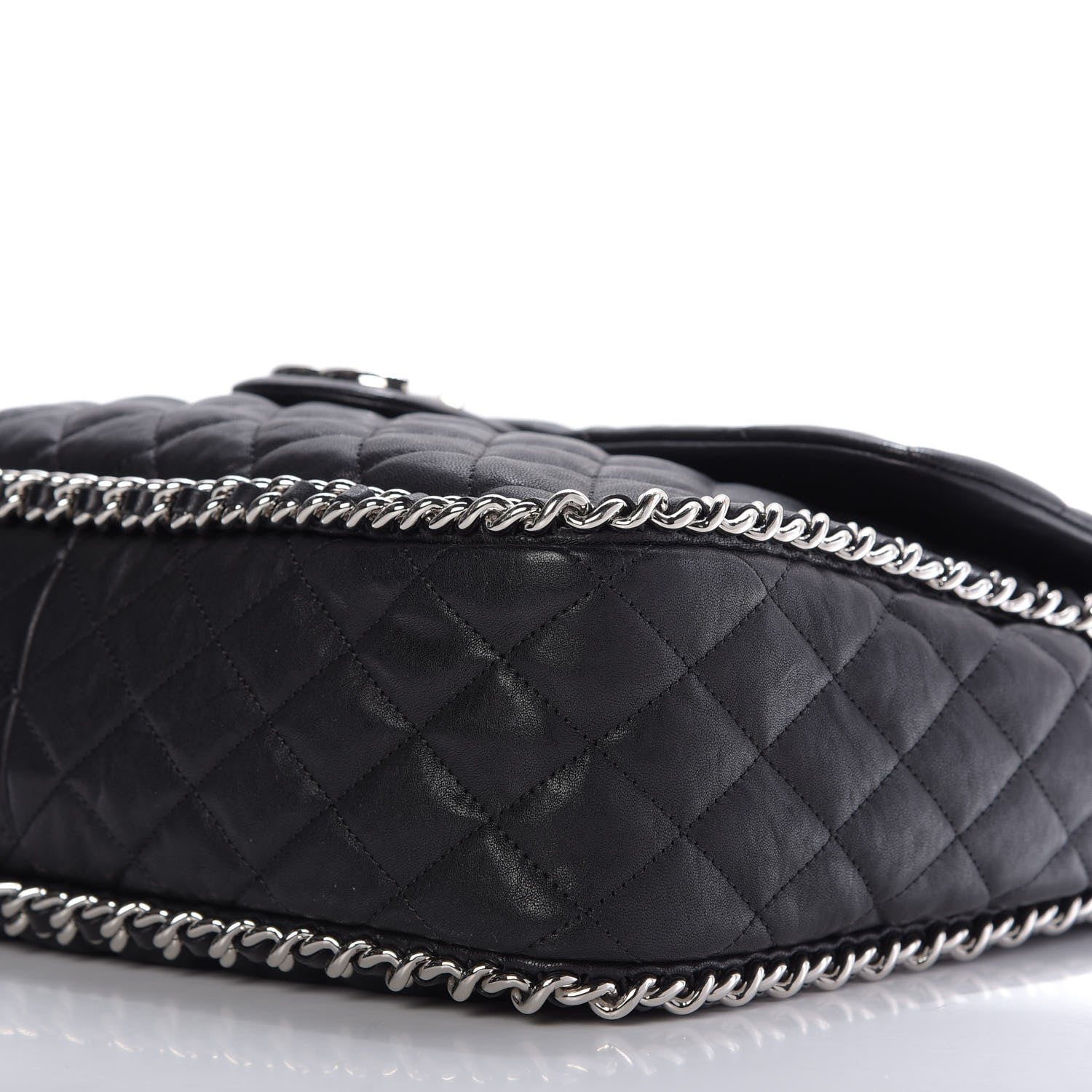 Chanel Washed Lambskin Quilted Maxi Chain Around Flap Black 7 of 10