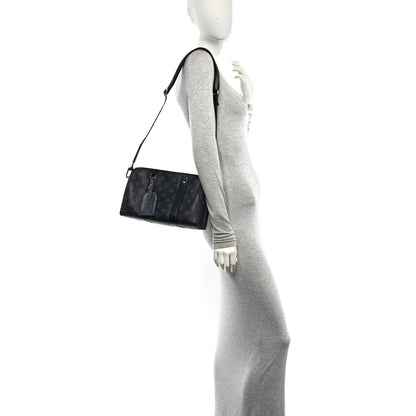 Louis Vuitton Reverse Monogram Eclipse City Keepall 2 of 9