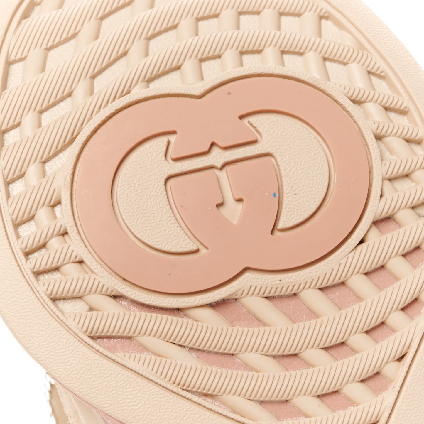 Tela Retino Mesh Crystal Suede GG Monogram Womens Gucci Run Sneakers 36.5 Light Powder Skin Rose Silver